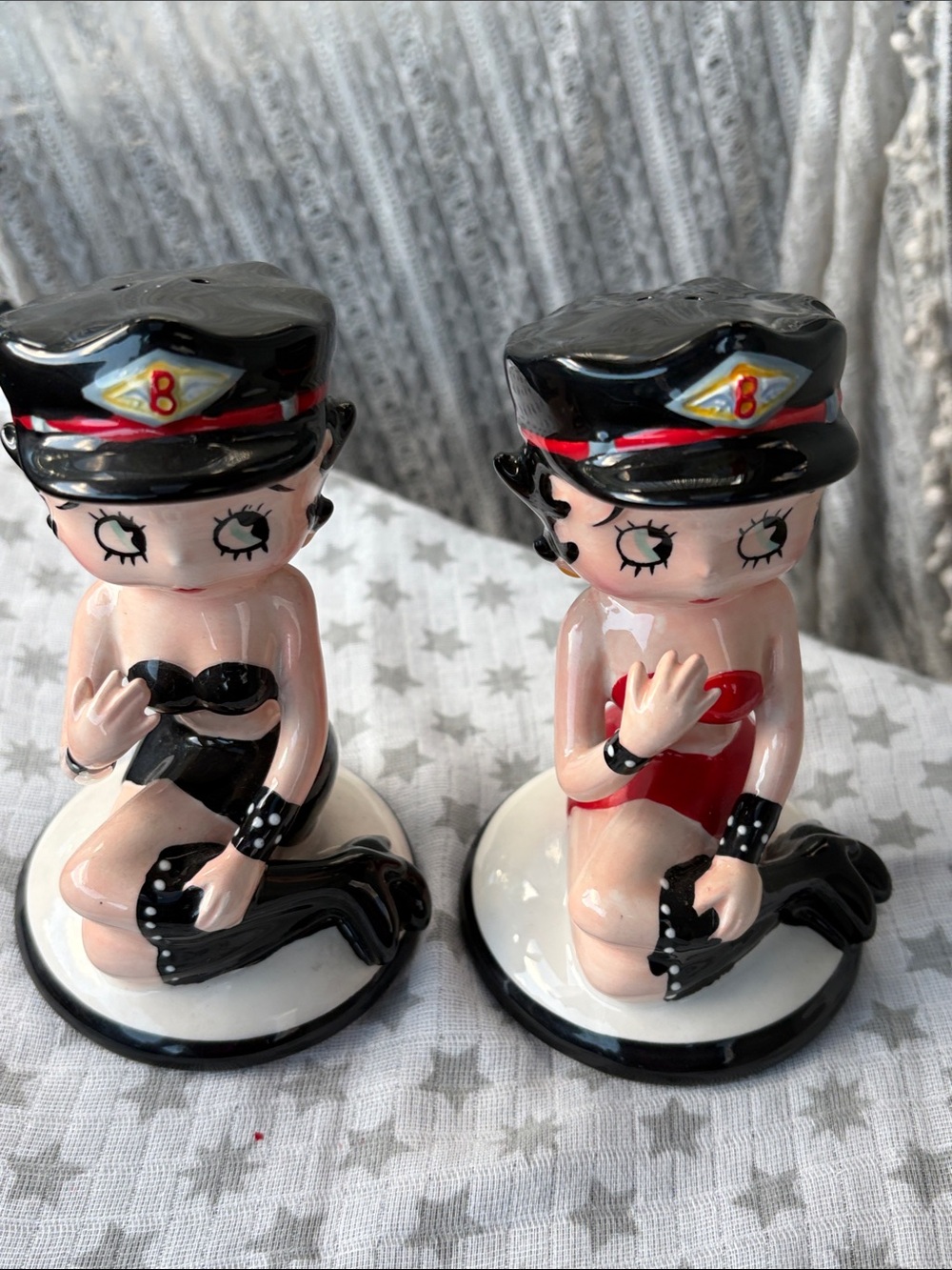 Betty Boop Ceramic Salt and Pepper Shakers - Black & Red Accents